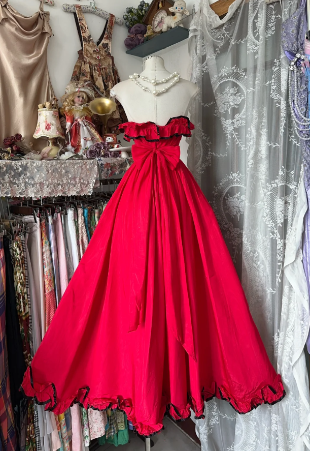 Pretty Sweetheart Neck Red Satin A Line Long Party Dress Wedding Guest Dress - View 2 | VelvetHem