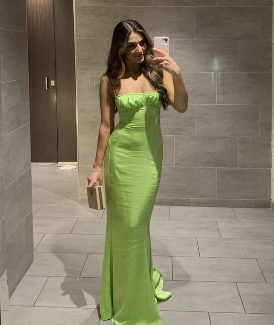 Classy Green Sheath/Column Prom Dress,Green Evening Dress - VelvetHem