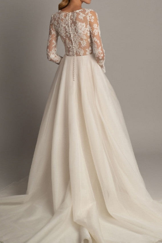 Romantic A-Line Wedding Dress V-Neck Lace Tulle Long Sleeve Sexy Backless Bridal Gowns Court Train