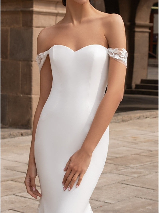 Romantic Sexy Backless Mermaid Beach Wedding Dress Off Shoulder Satin Short Sleeve Bridal Gowns with Court Train