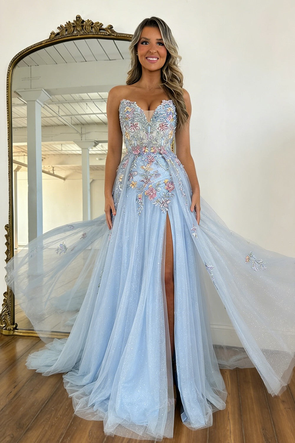 Romantic A Line Sweetheart Light Blue Tulle Prom Dress with Flowing Train