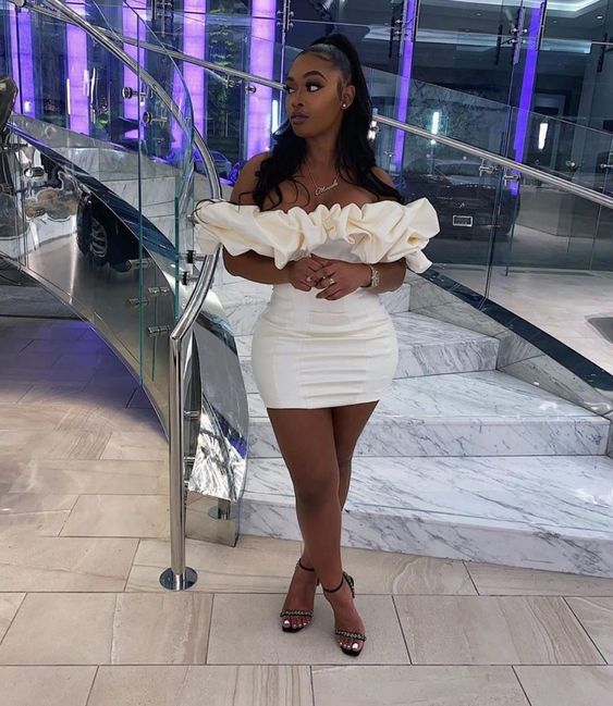 Thigh Length Ruffle Sleeve Pretty Off Shoulder Black Girl Homecoming Dress Cocktail Dresses (ZD12625)