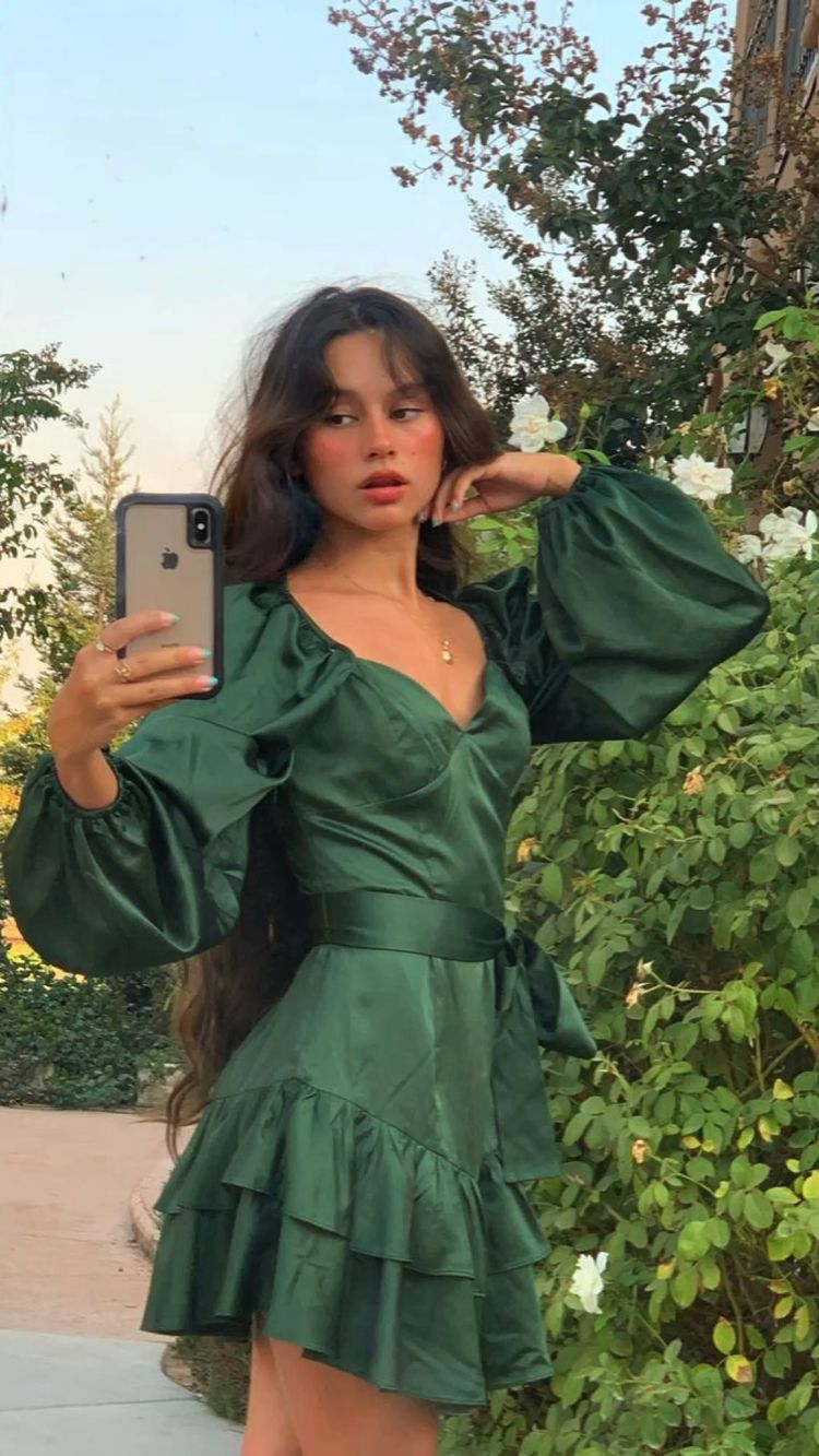 Cute Green Short Party Dress Vintage Long Sleeves Green Dress