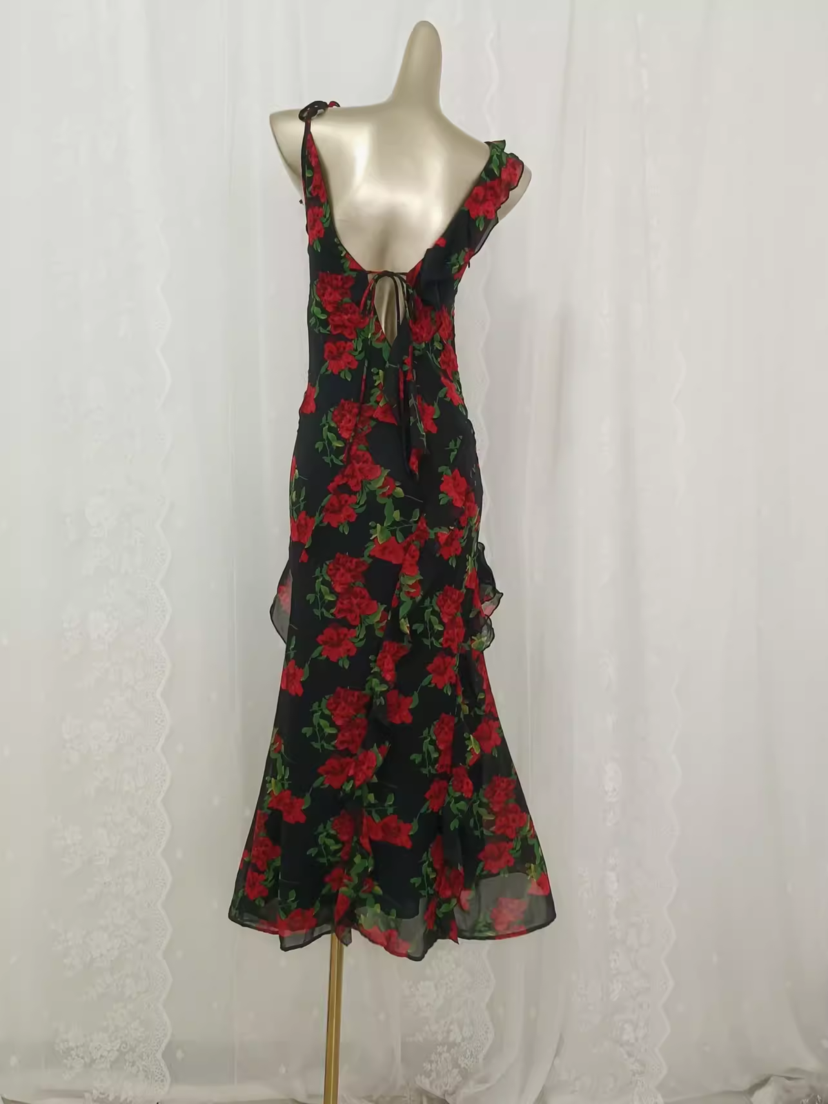 Vintage A line Spaghetti Straps Red Rose Travel Vacation Floral Beach Dress Birthday Outfits - View 2 | VelvetHem