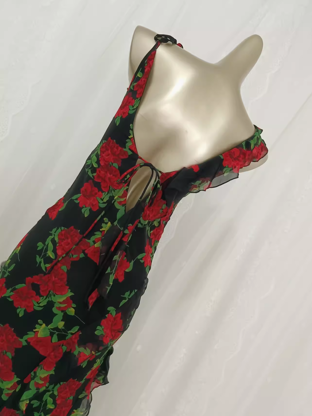 Vintage A line Spaghetti Straps Red Rose Travel Vacation Floral Beach Dress Birthday Outfits - View 3 | VelvetHem