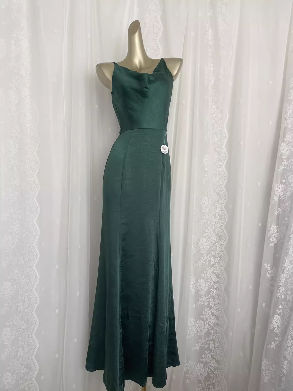 Vintage Sheath Spaghetti Straps Green Vacation Dress Satin Birthday Dresses - VelvetHem