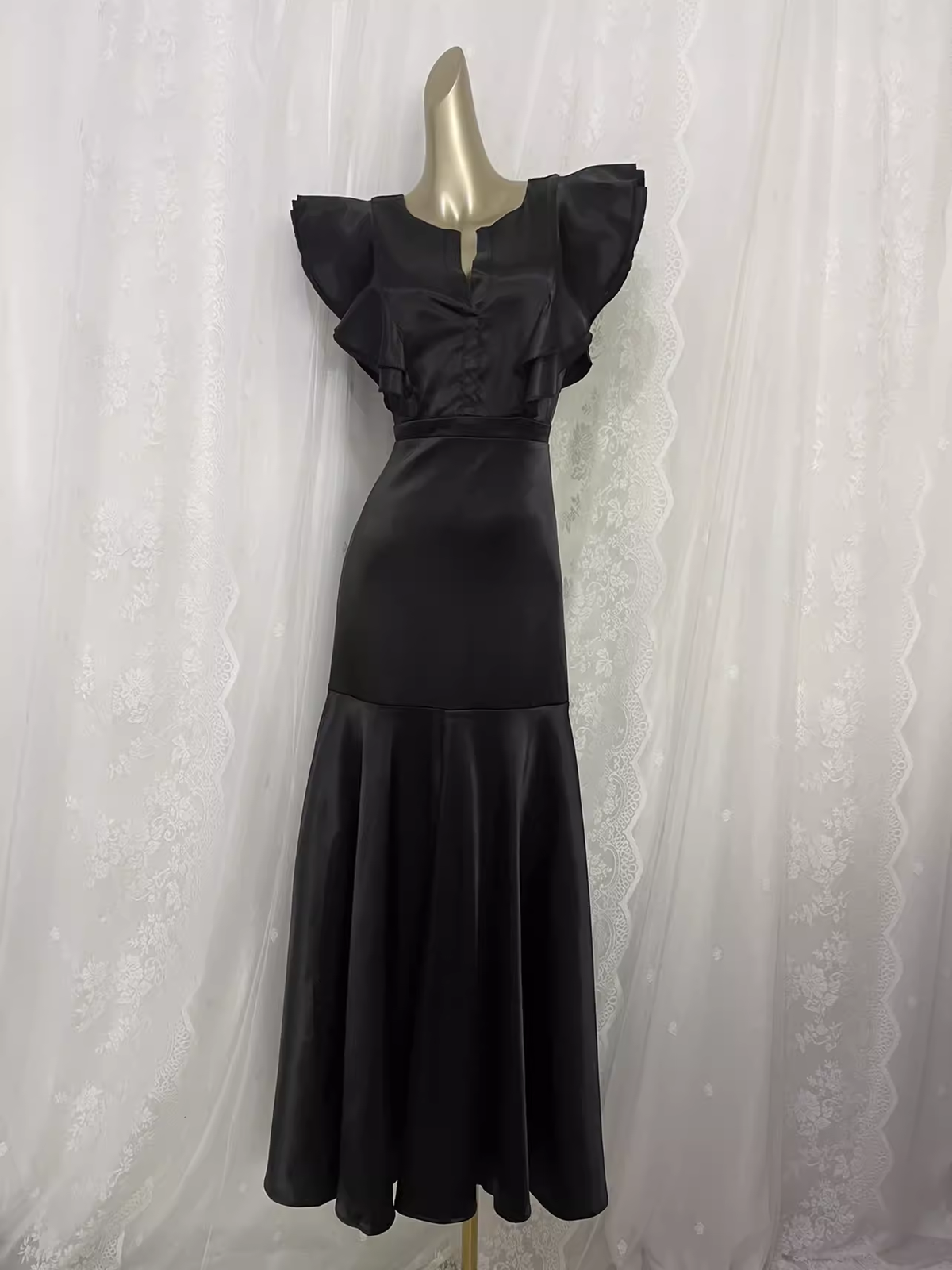 Vintage Sheath Backless Travel Vacation Black Satin Beach Dress Long Dress - VelvetHem
