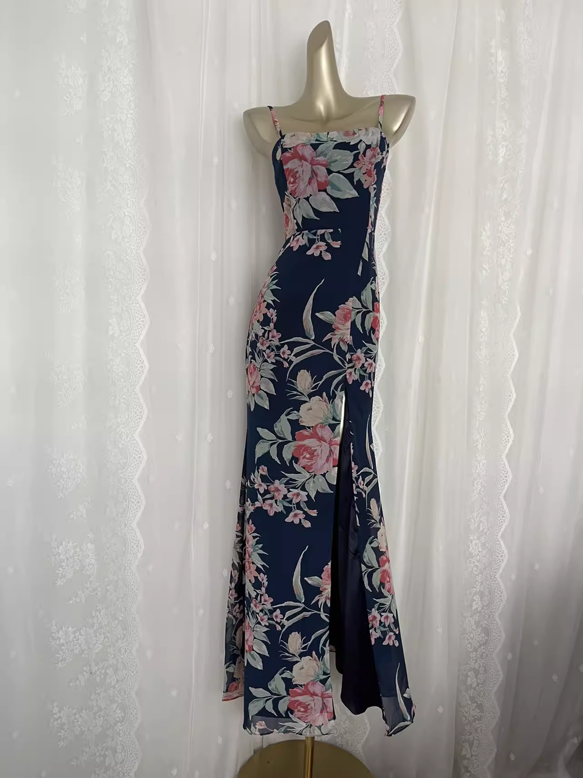 Vintage Sheath Spaghetti Straps Blue Rose Travel Vacation Floral Beach Dress Long Dress - VelvetHem