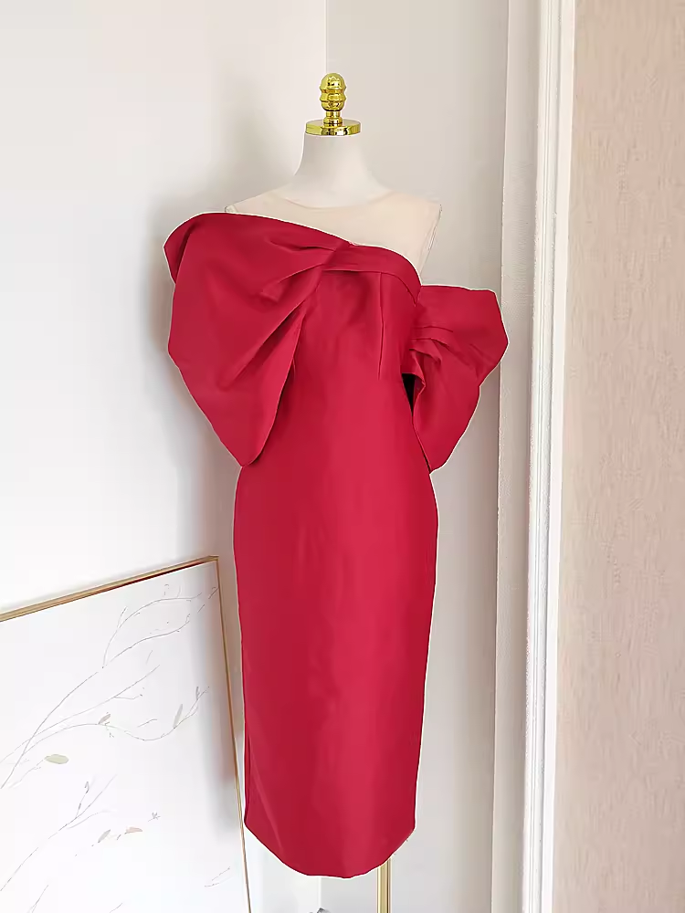 Sexy Sheath Strapless Red Vacation Dress Satin Women Dresses - VelvetHem