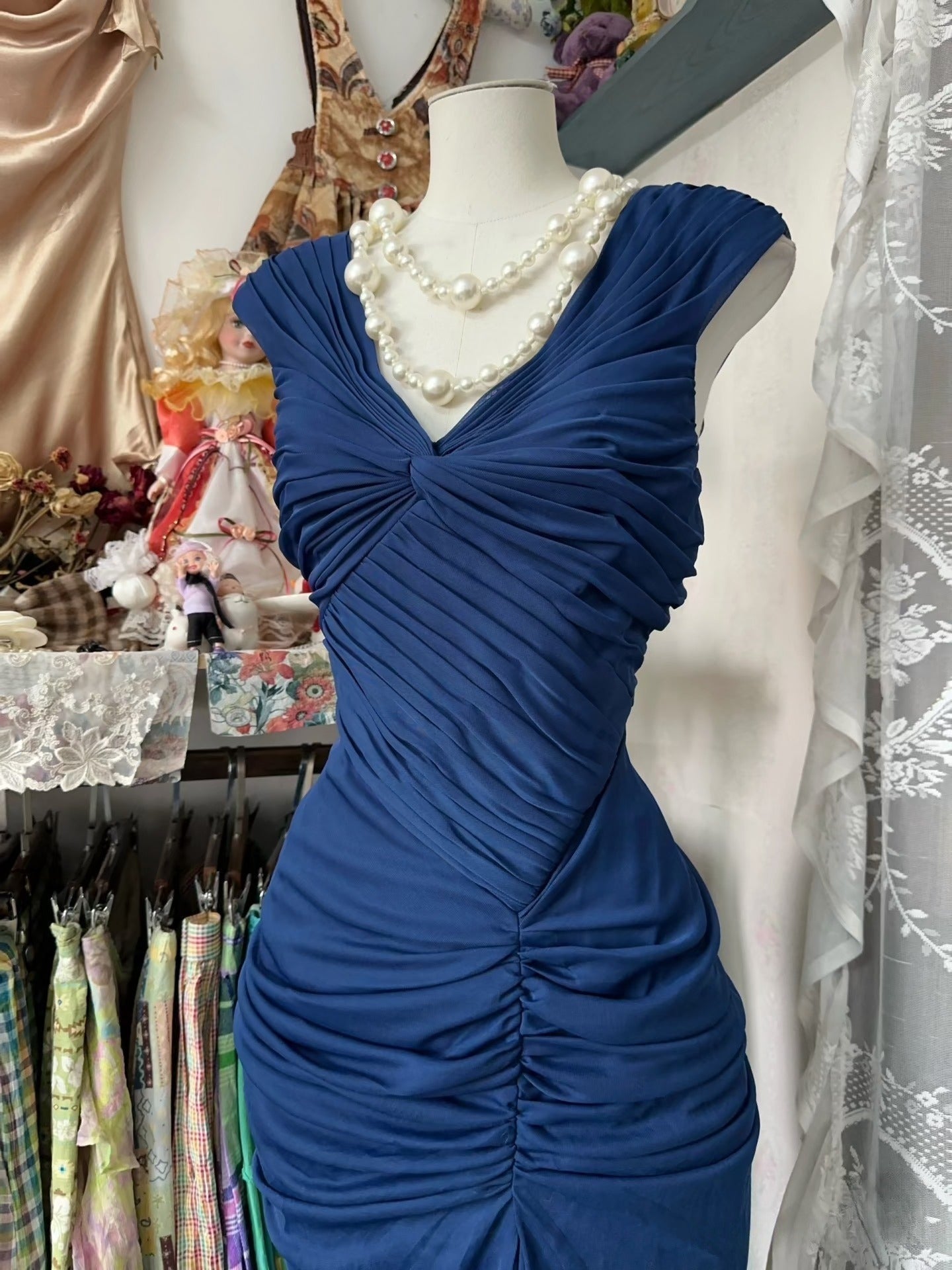 Vintage Fashion Mermaid V Neckline Navy Blue Floor Length Evening Dress Prom Dresses