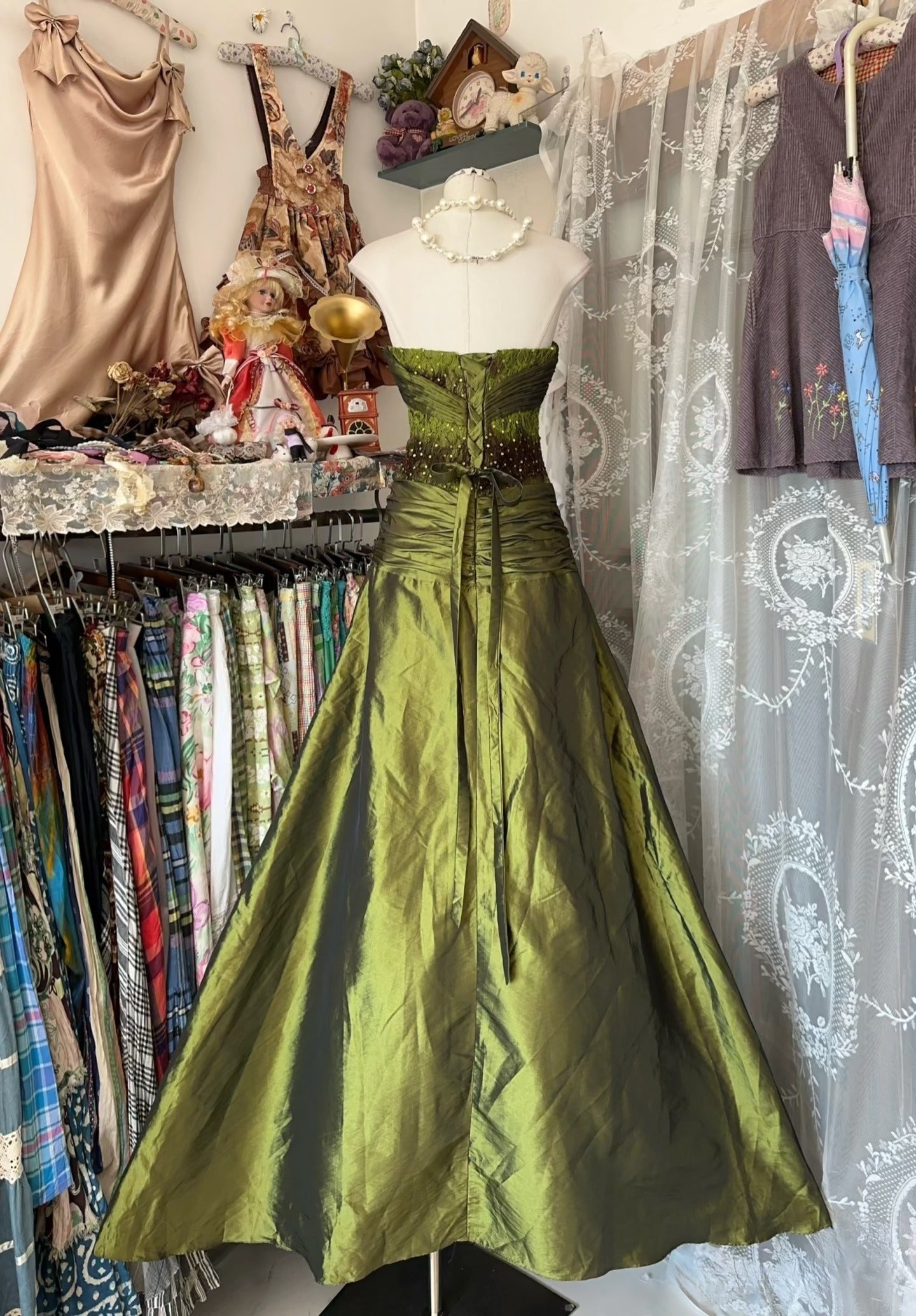 Vintage Fashion Mermaid Strapless Olive Green Floor Length Evening Dress Prom Dresses