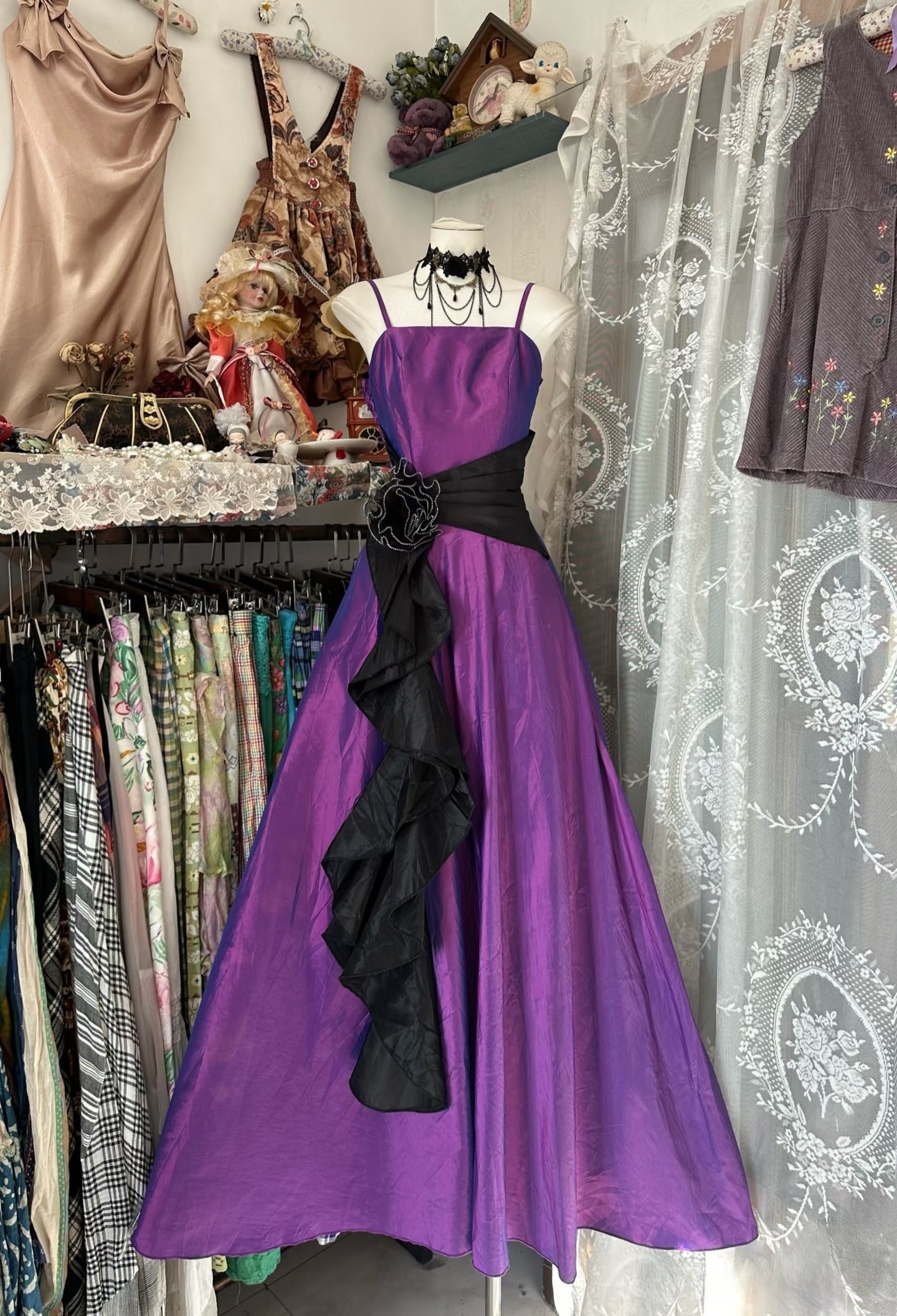Vintage Fashion A line Spaghetti Straps Grape Floor Length Evening Dress Prom Dresses