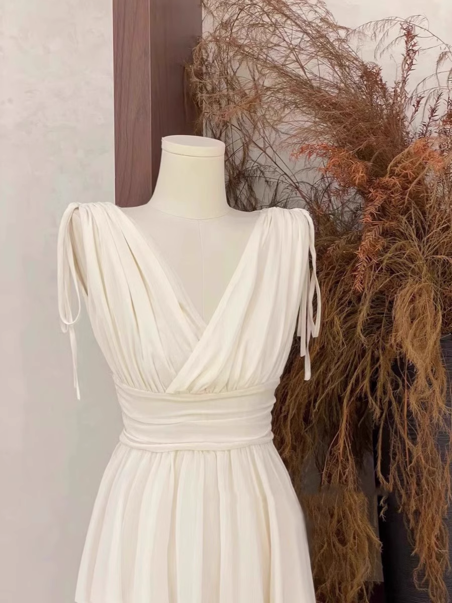Cute A Line V Neckline Ruffled White Women's Short Holiday Dresses Birthday Dress - View 3 | VelvetHem