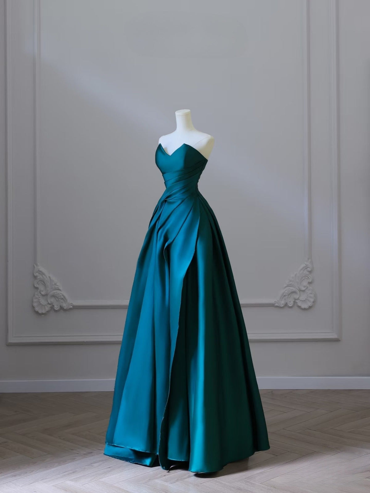 Pretty Ball Gown Sweetheart Satin Ruffles Long Prom Dresses Party Dress - View 2 | VelvetHem