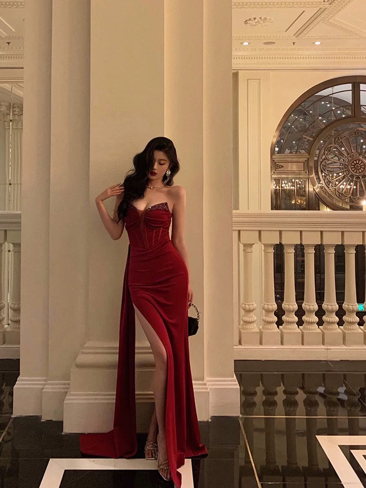 Gorgeous Sheath Sweetheart Red Sleeveless Date Night Dress Prom Dresses Birthday Outfits - View 2 | VelvetHem