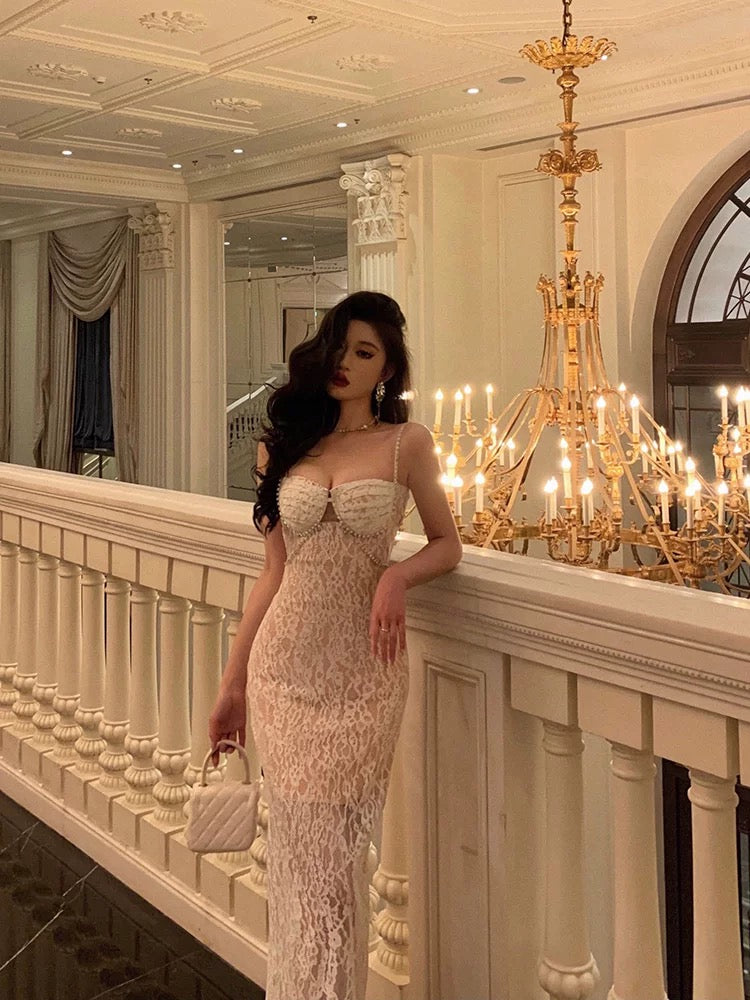 Gorgeous Mermaid Spaghetti Straps Sleeveless Date Night Dress White Lace Prom Dresses Birthday Outfits - View 2 | VelvetHem
