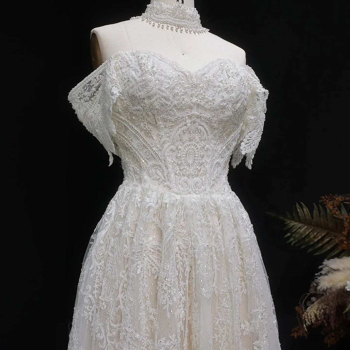 Off White Elegant Lace Pearl Embroidery Ball Gown Wedding Dress ZP168