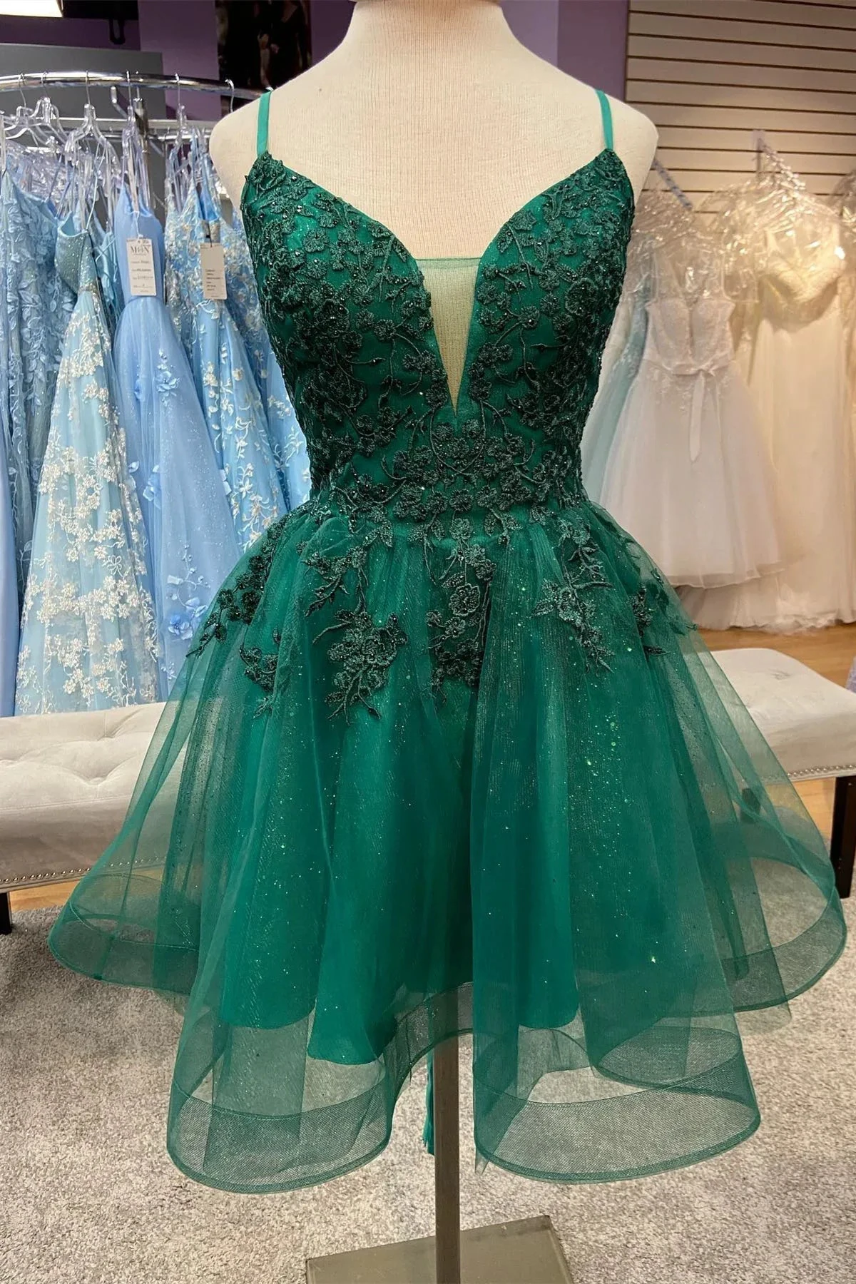 Hunter Green Plunging V Neck Straps Appliques Tulle Homecoming Dress (ZD12251) - VelvetHem