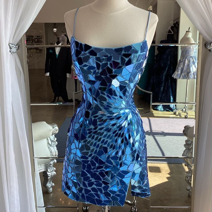 Gorgeous Spaghetti Straps Blue Sequin Sheath Short Cocktail Dress Formal Graduation Homecoming Dress