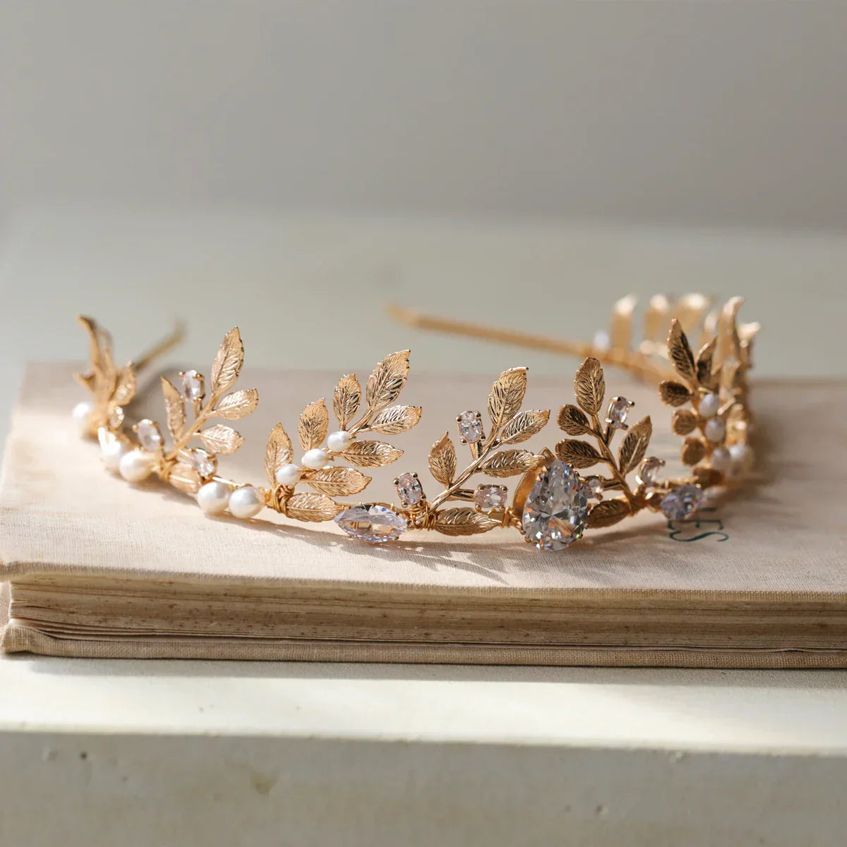 Wedding Hair Accessories Zircon Pearl Crown Vintage Baroque Headband For Bride Headwear Women Leaf Headpiece Bridal Jewelry
