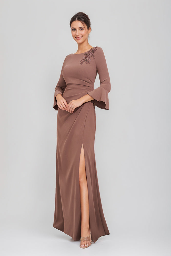 Scoop Neck Sheath Column Dress for Mother of the Bride & Groom with Appliques and Side Split
