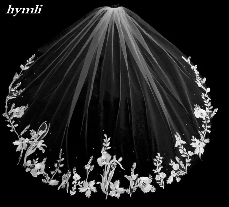 Fingertip Lace Wedding Veil with Sparkle Rhinestones Flower Lace Veil Bridal Accessories Metal Comb - View 2 | VelvetHem