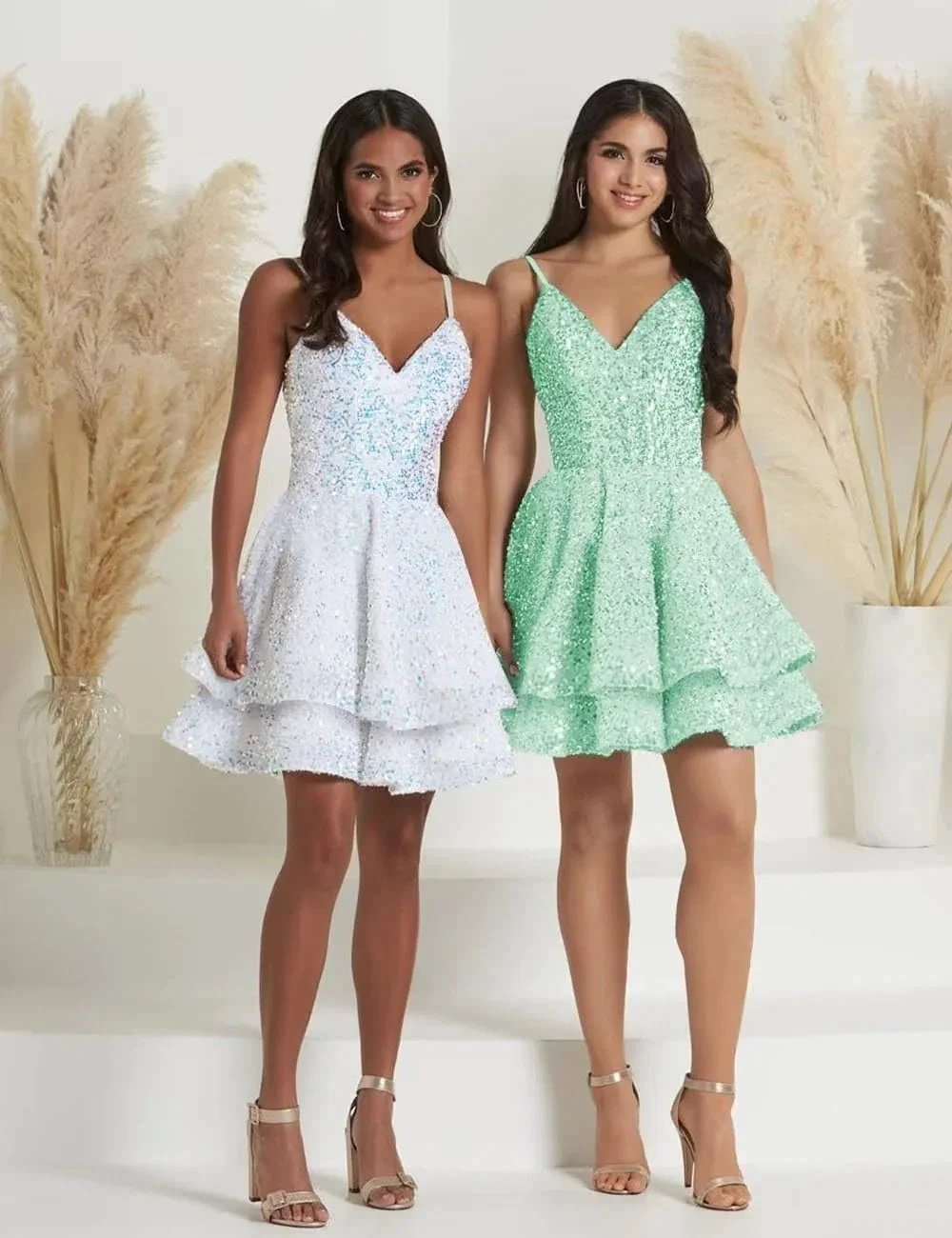 Sequin Homecoming Dresses for Teens Sparkly Short Prom Dresses (ZD11699)