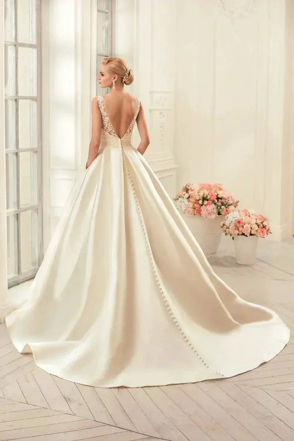 Sexy Backless Satin Wedding Dresses 2021 Chapel Train Bridal Gowns Ivory vestido noiva princesa (ZD13476)