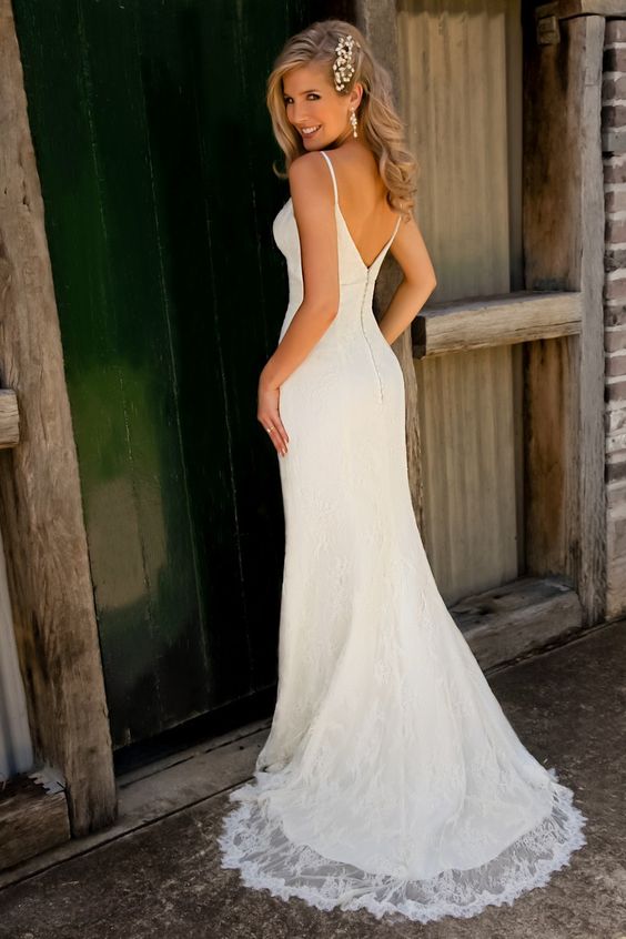 Sexy Mermaid Lace Beach Wedding Dresses Spaghetti Strap Long Bridal Gowns