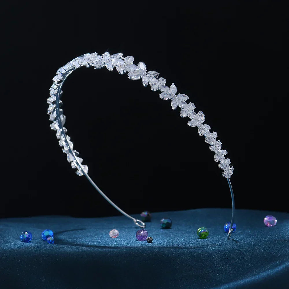 Bridal Hair Jewelry Zirconia Crystal Tiaras Crowns Headband Girl Brides Dinner Party Birthday Gift Headpiece Wedding Accessories b silver color
