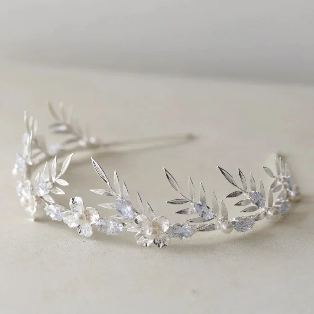 Bridal Hair Jewelry Pearl Crystal Tiara Headband Leaf Flower Headpiece For Brides Silver Color Headdress Wedding Accessories a