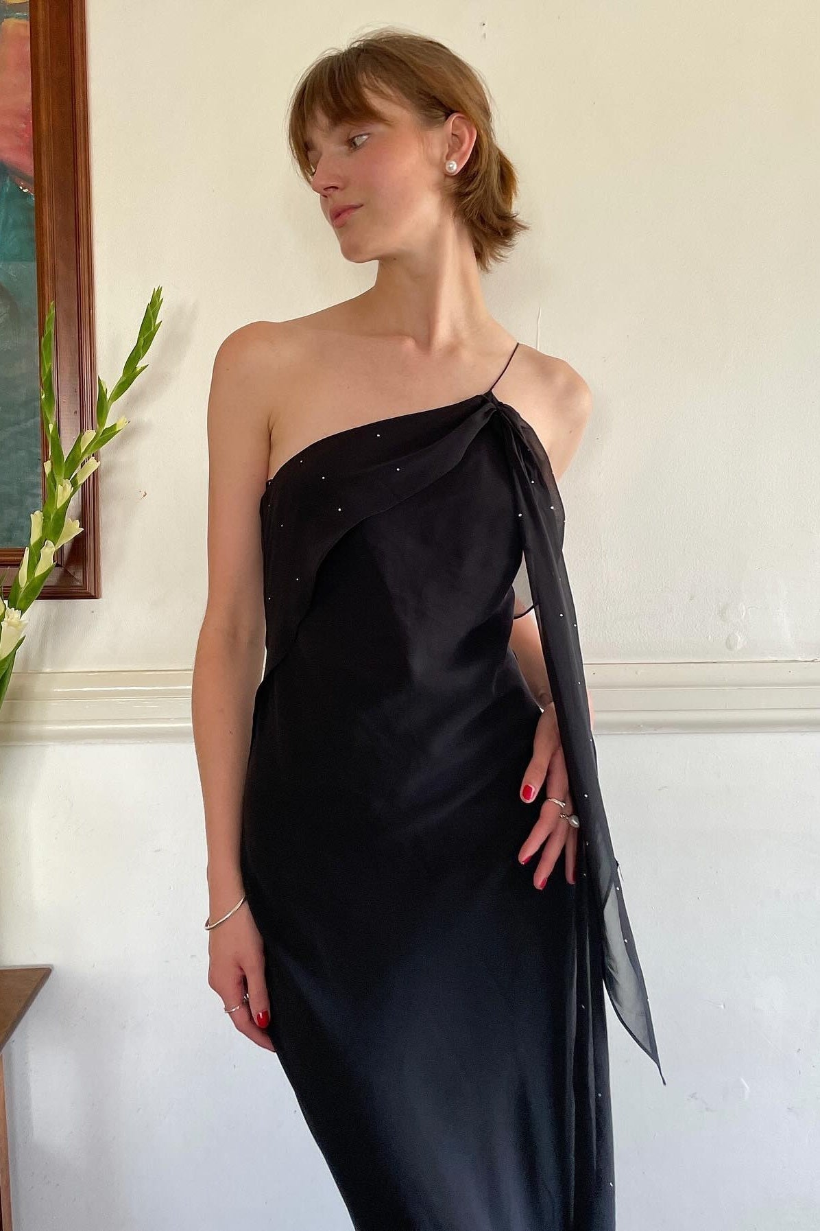 Sheath One Shoulder Black Floor Length Party Dress With Ruffles Formal Evening Gown