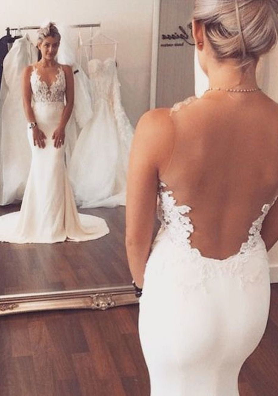 Sheer back Mermaid Beach Wedding Dress Sleeveless Lace summer Beach Wedding Gowns BA3612