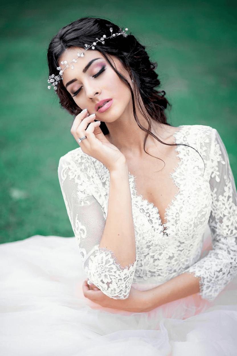 Simple 3/4 Sleeves Lace Wedding Dresses Puffy Tulle Outdoor Bridal Dress