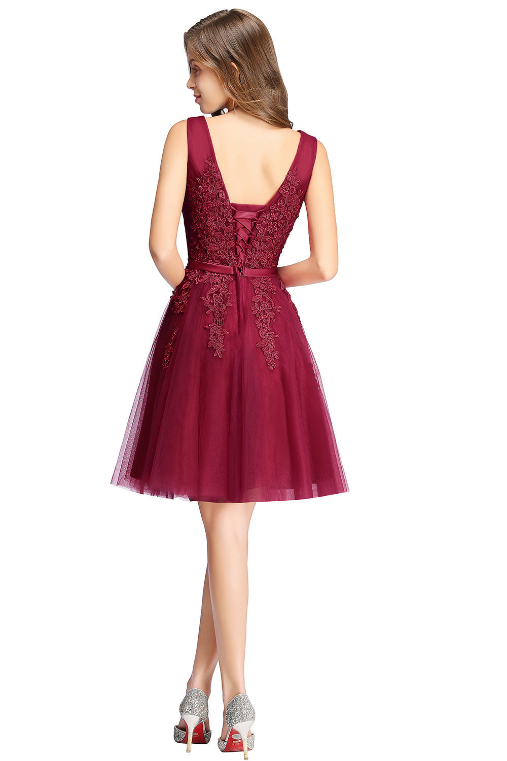 Sleeveless Appliques Tulle Lace V-Neck Knee Length Dress