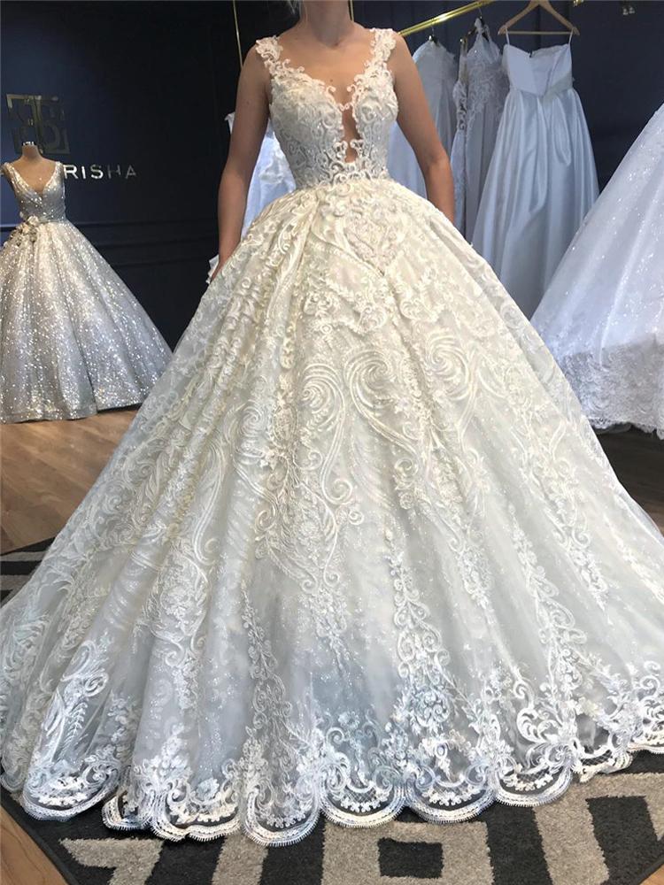 Sleeveless Lace Appliques Beading Wedding Dresses | V-neck Strap Ball Gown Bridal Dresses
