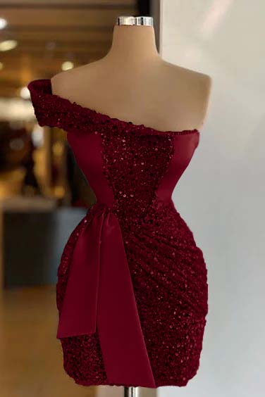 Sleeveless One Shoulder Short Sequins Homecoming Dress Pleated With Belt