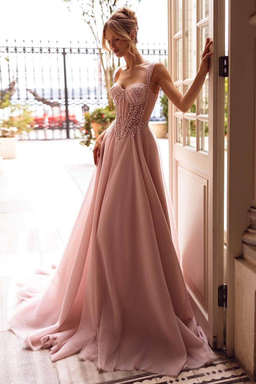 Sleeveless Straps Sweetheart Long Evening Formal Dress With Appliques
