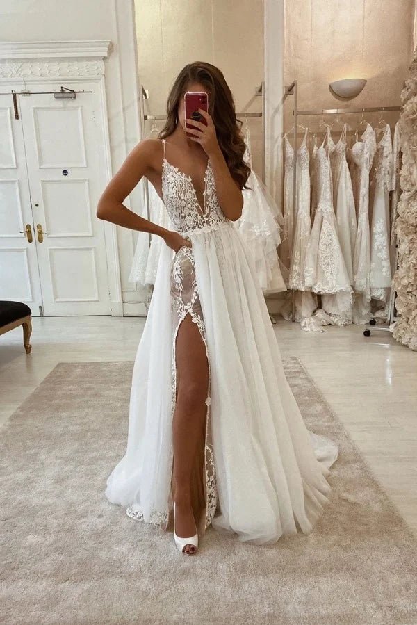 Spaghetti Straps Beach Wedding Dress A Line Tulle Beach Bridal Dress with Lace Appliques
