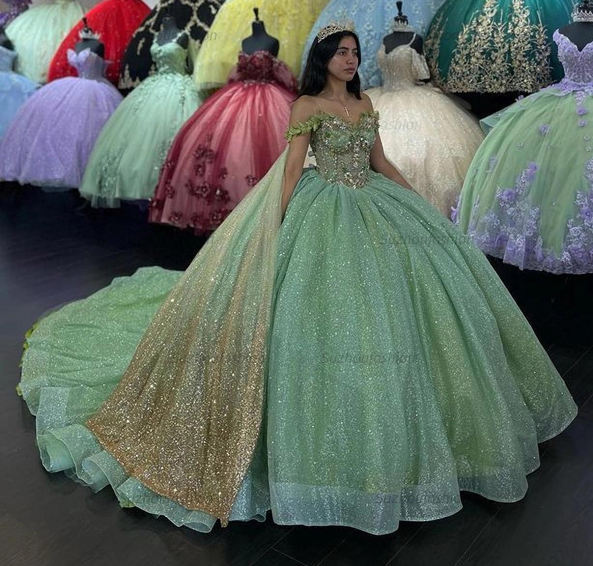 Sparkly & Glitter Ball Gown Sweetheart Neck Sleeveless Beaded Sage Tulle Green Quinceanera Dress Formal Evening Party Gown For Sweet 16