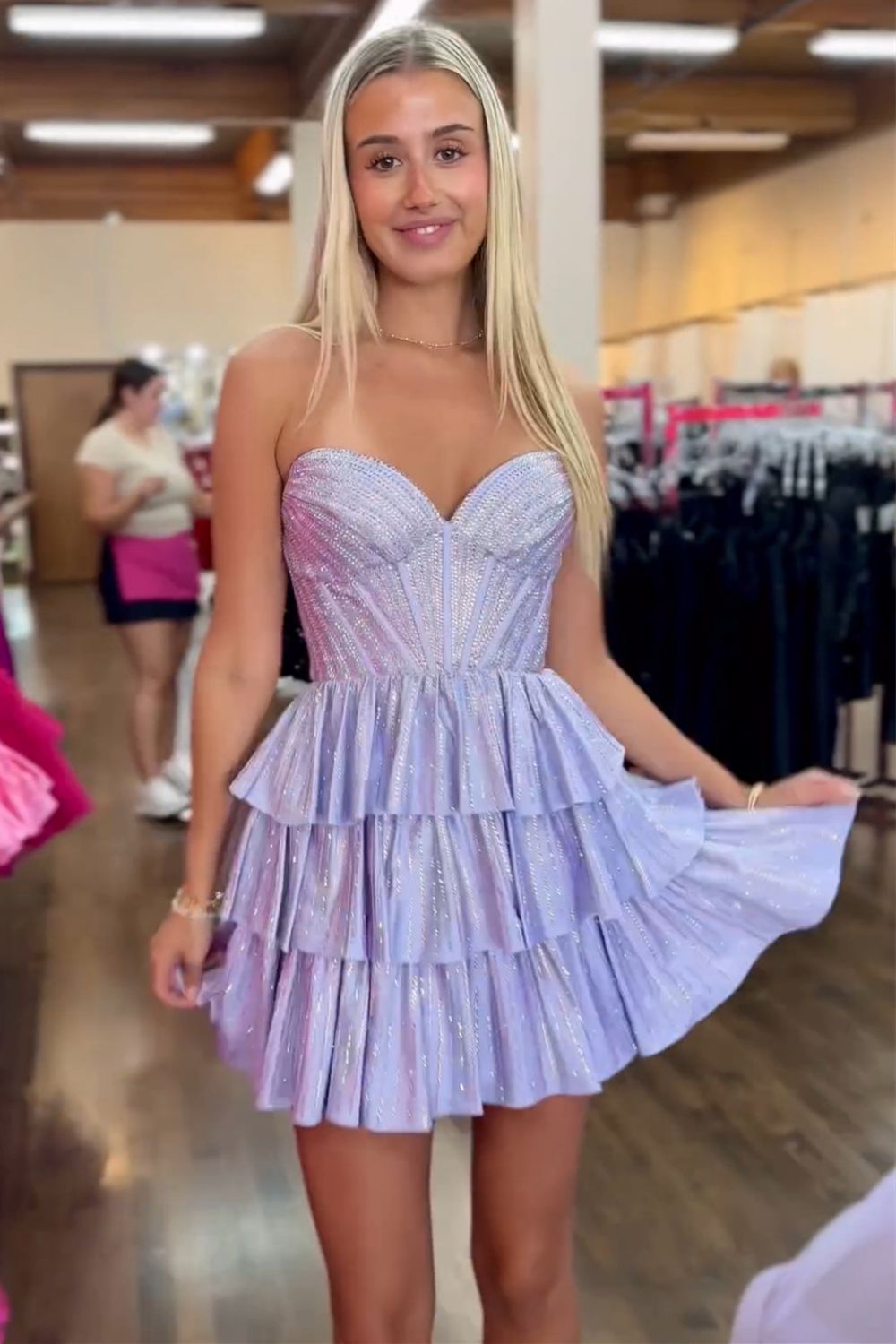 Sparkly Goegeous Sweetheart Short A-Line Tiered Beaded Homecoming Dress