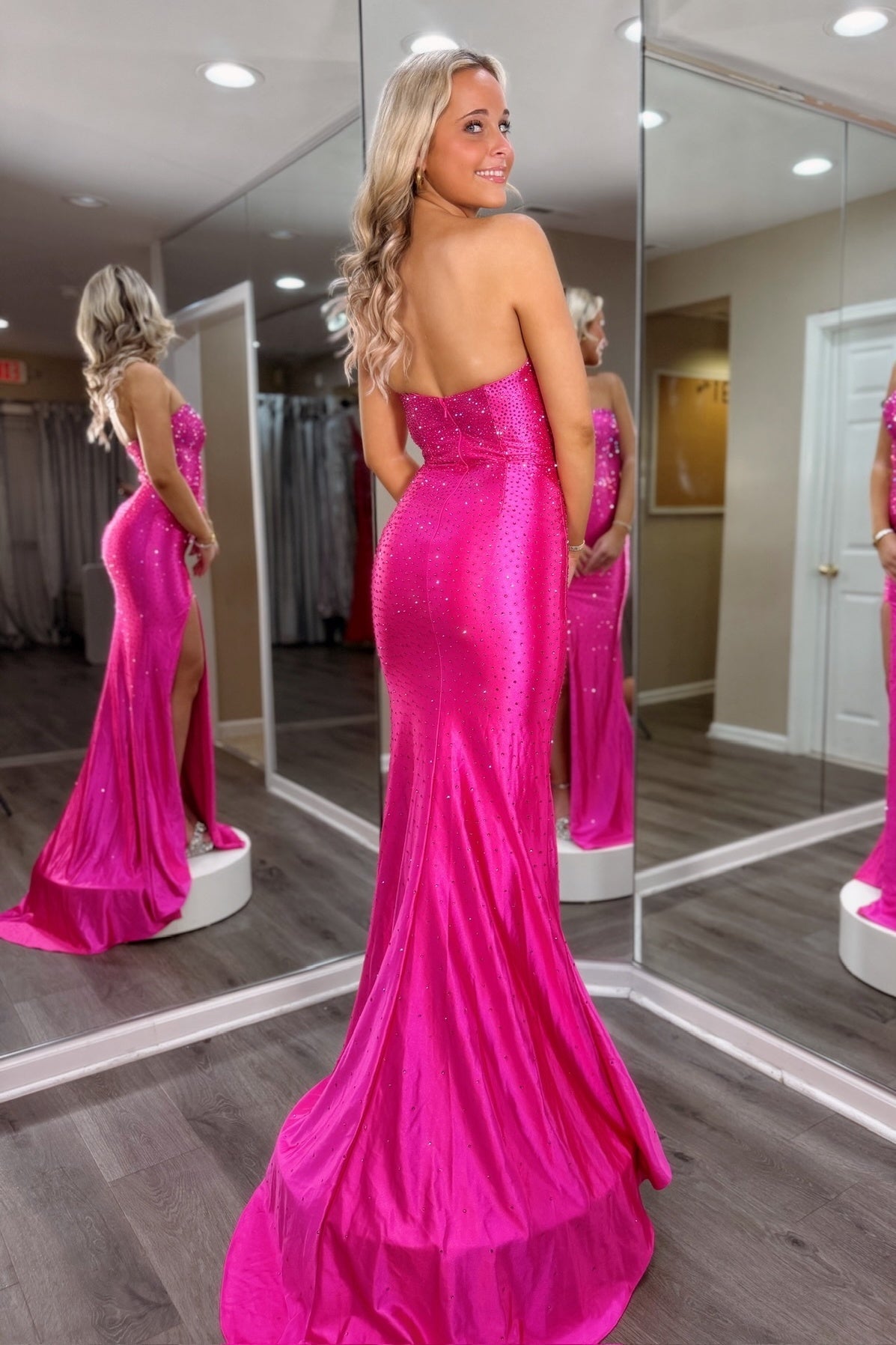 Sparkly Mermaid Strapless Green Long Prom Dress with Beading