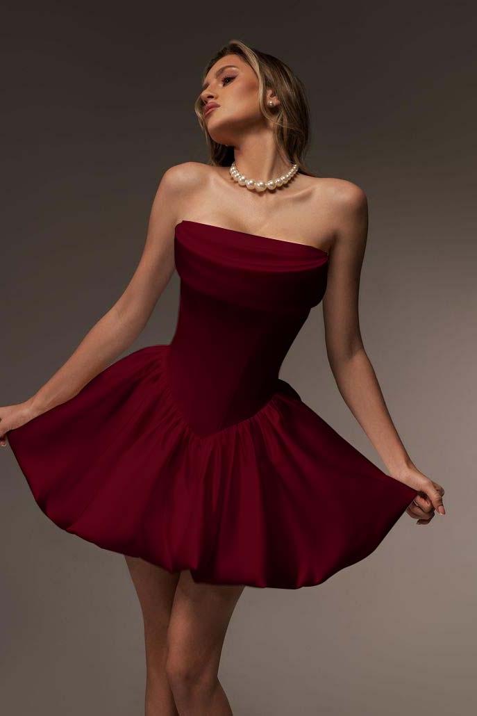 Strapless Sleeveless Short A Line Homecoming Dress With Pleated