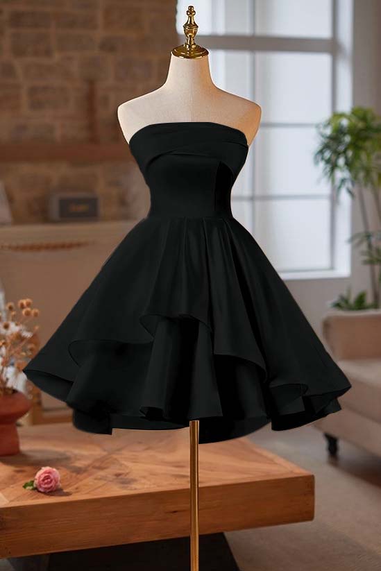Strapless Sleeveless Short Homecoming Dress With Ruffles Pleated
