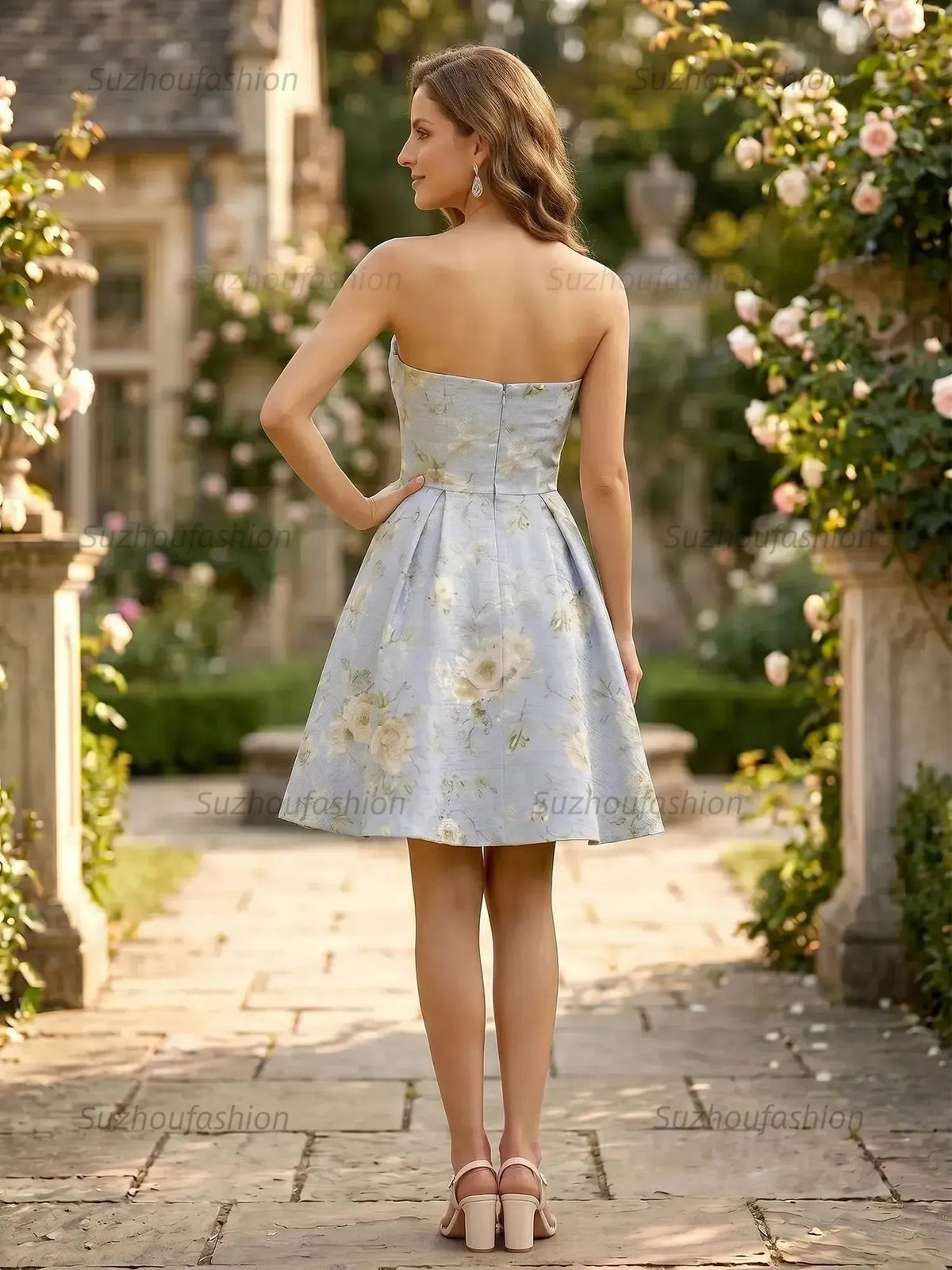 Suzhoufashion Strapless Sweetheart Floral Brocade Mini Dress with Pleated Skirt Homecoming Dresses