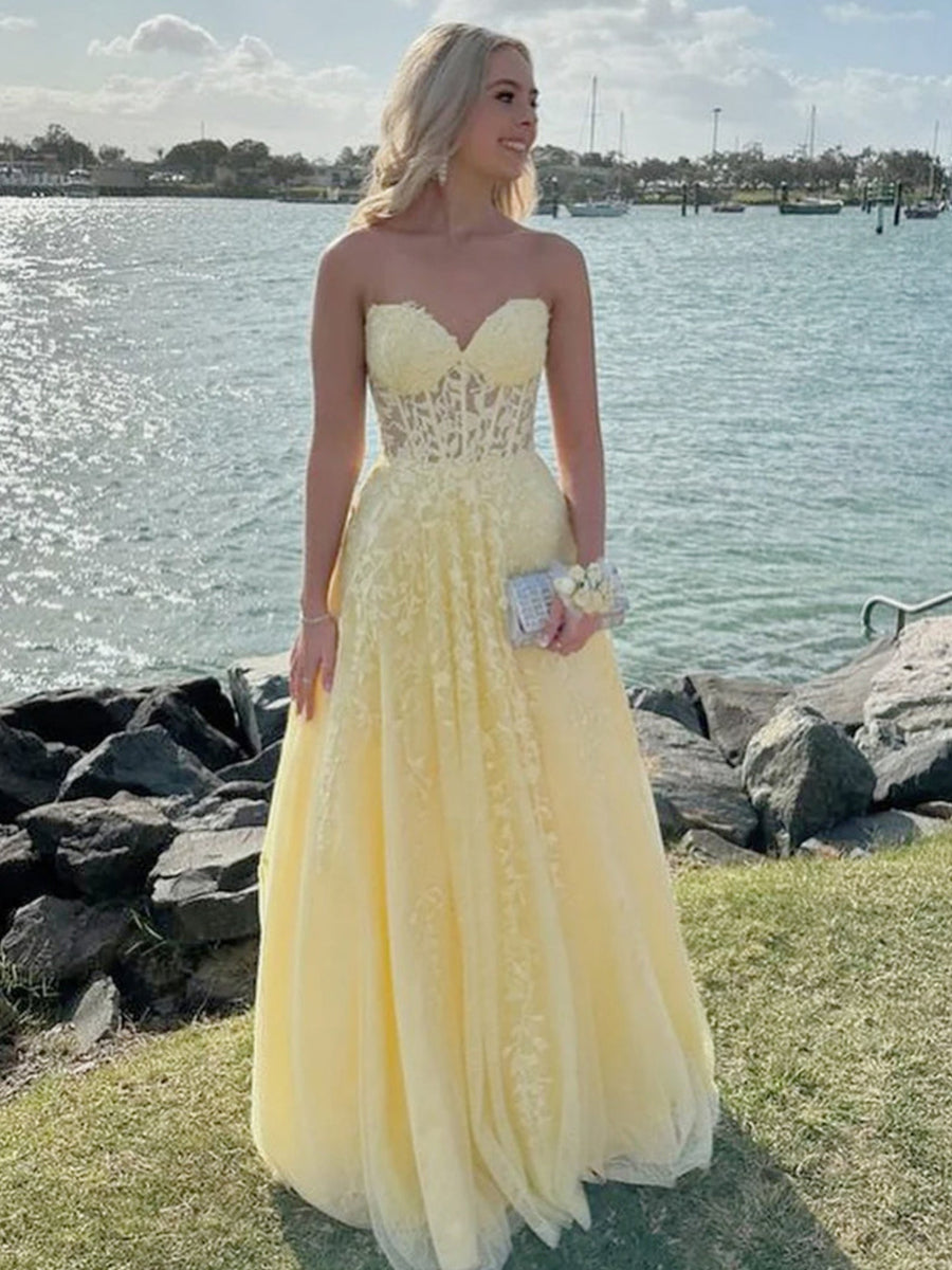 Strapless Lace Applique A-Line Empire-Waist Tulle Prom Dress - VelvetHem
