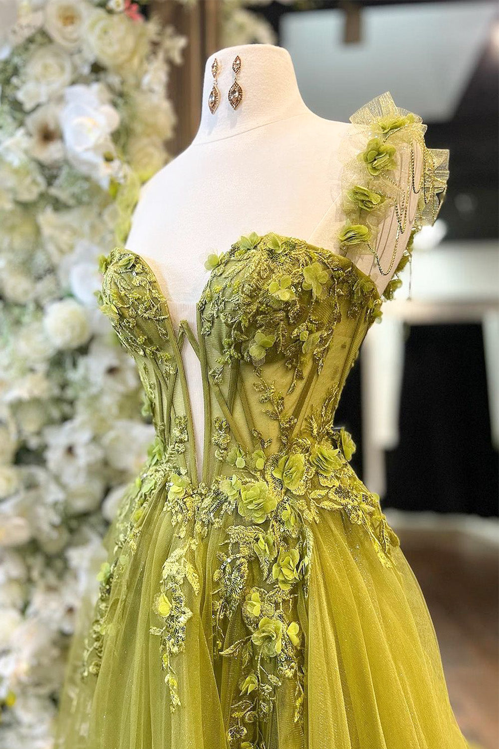 Stunning A-Line Lace Up Long Glitter Tulle Prom Dress with Appliques - View 2 | VelvetHem