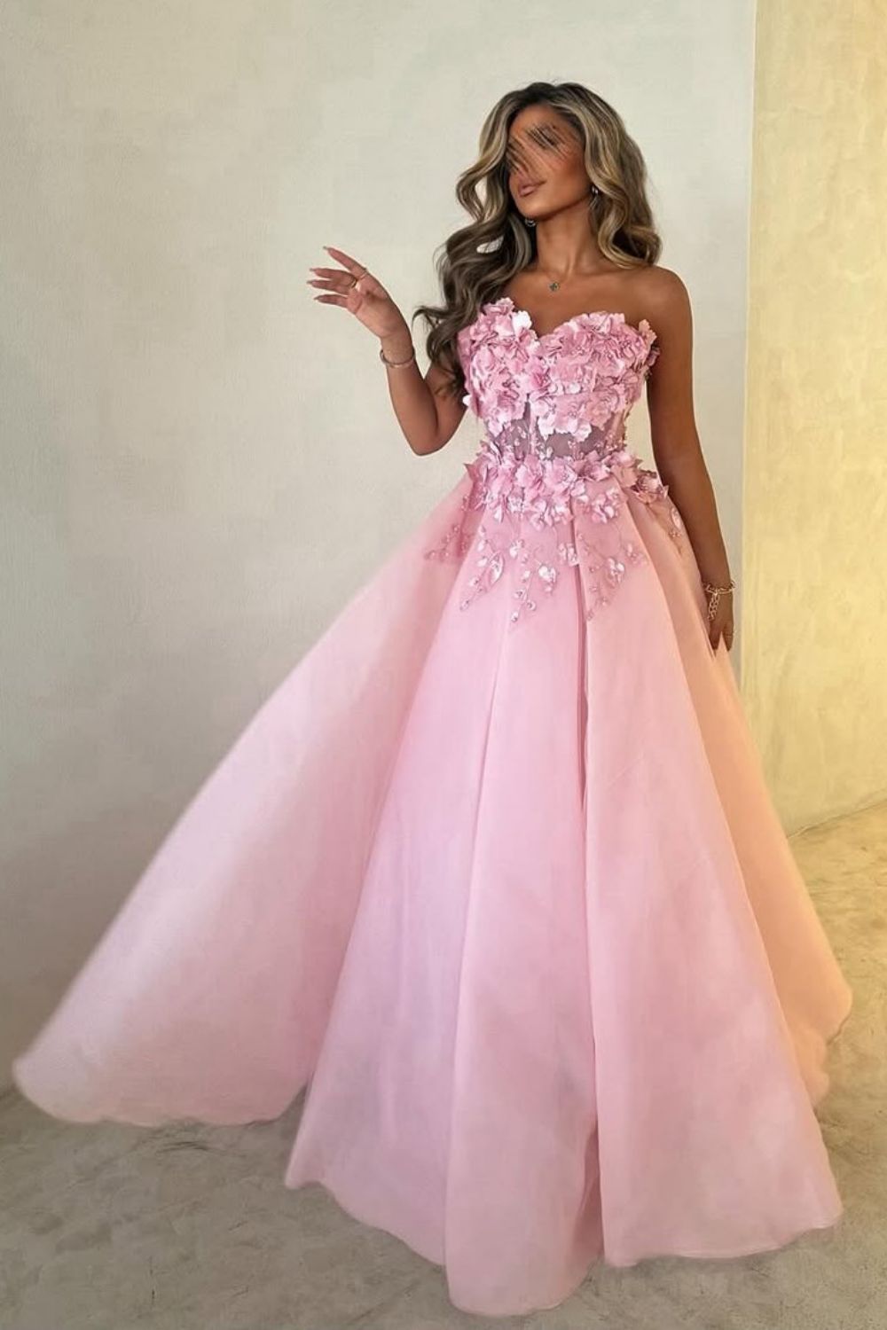 Stunning A-Line Pink Sweetheart Lace Up Long Party Dress with Appliques