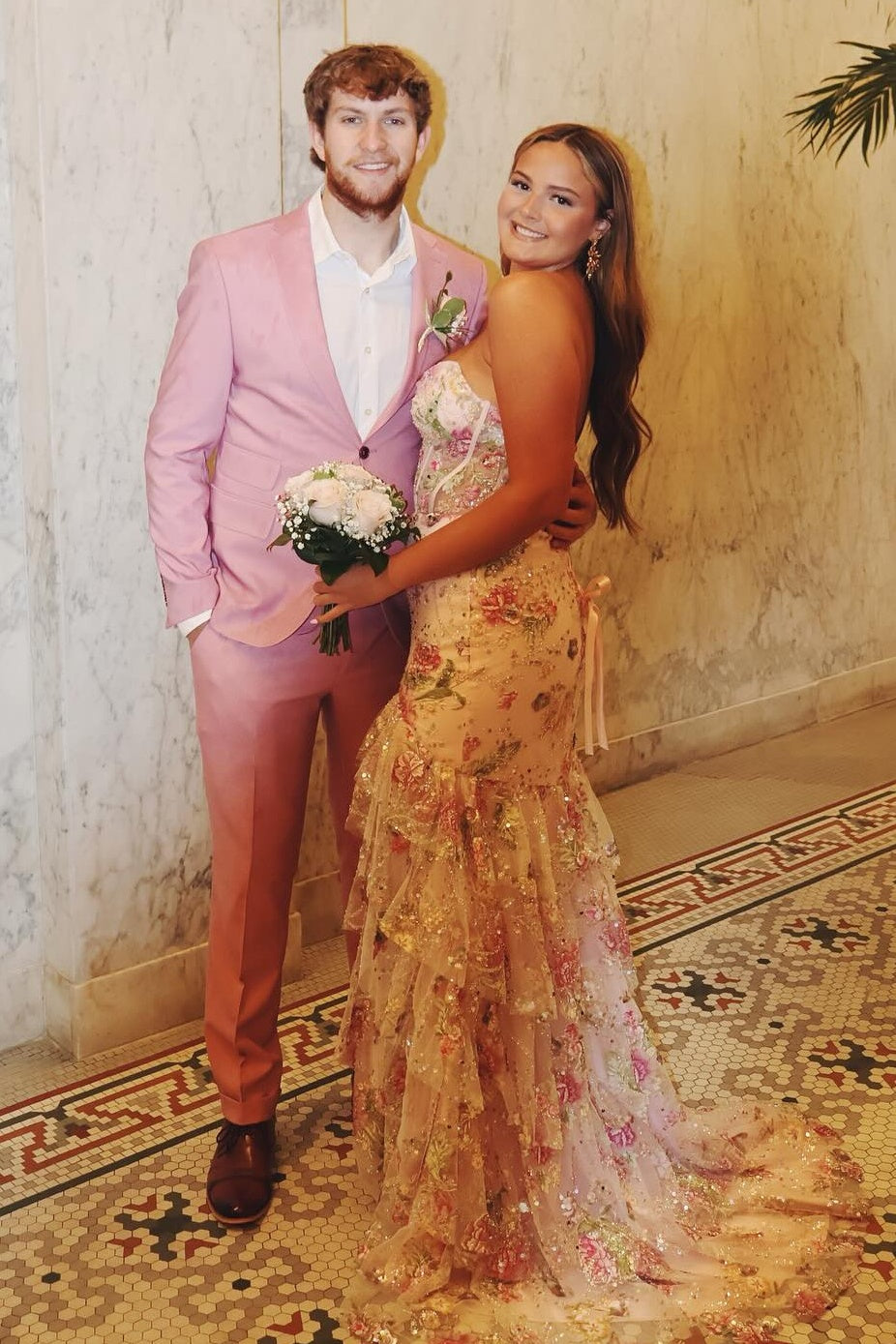 Stunning Mermaid Sweetheart Light Pink Corset Prom Dress with Appliques