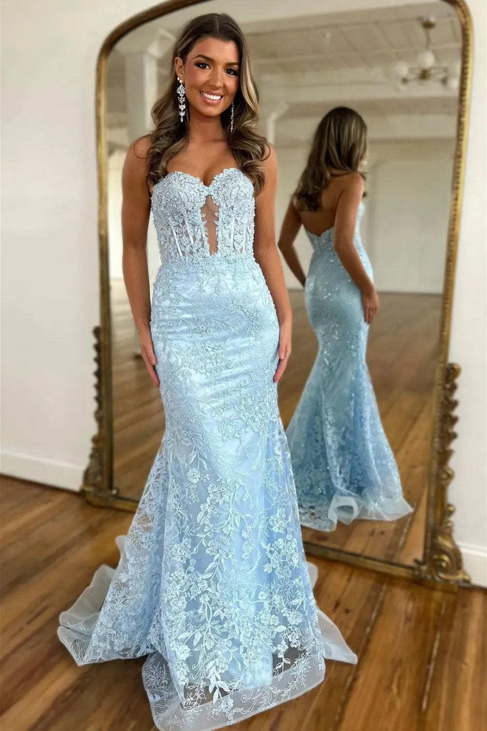 Stunning Black Sweetheart Backless Mermaid Long Prom Dress with Appliques - View 8 | VelvetHem